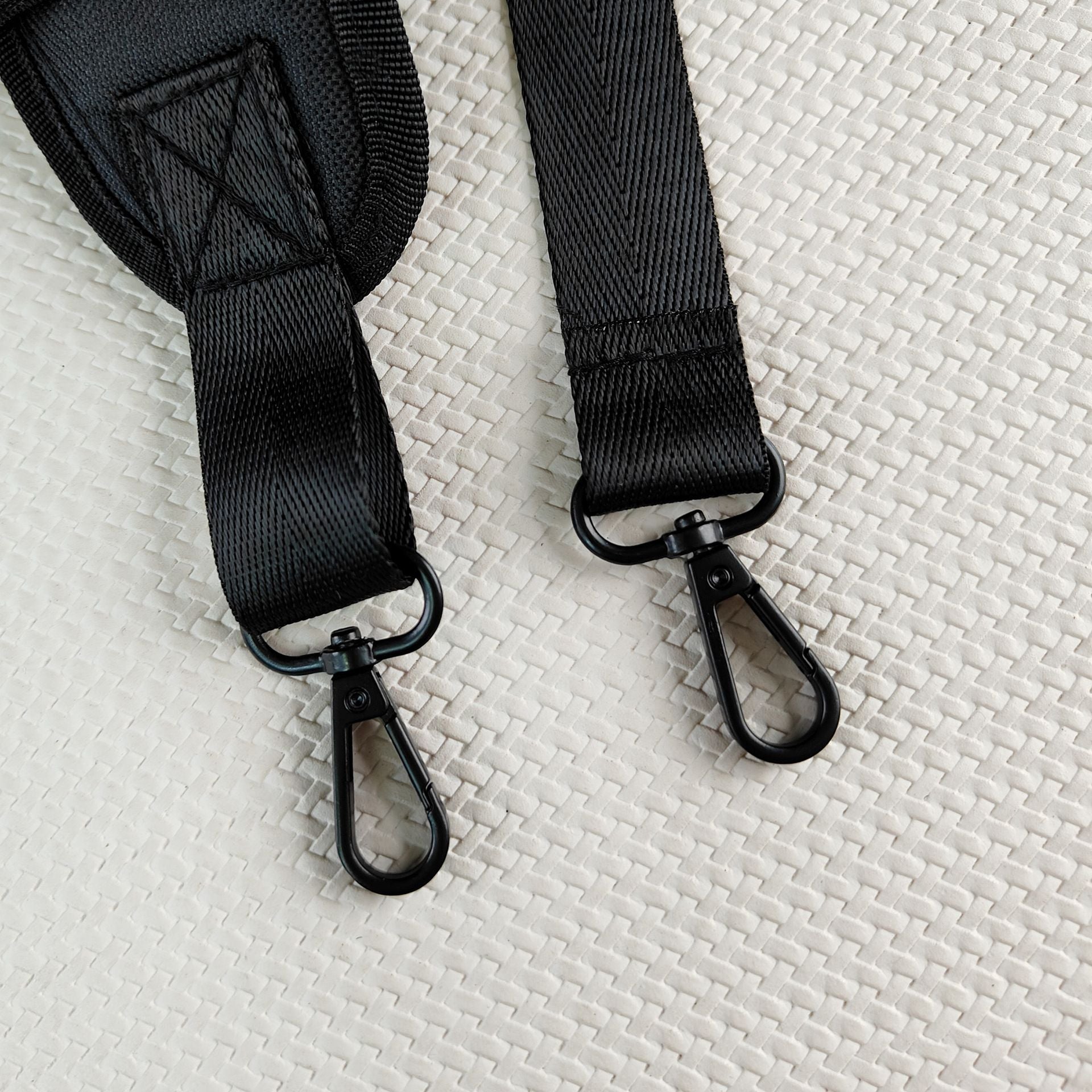 Dog Lift Harness Sling Carrier for Dogs Hind Leg Stair Support Old, Disabled, Joint Injuries, Arthritis, Large Dogs Up and Down Stairs, Cars(4kg）