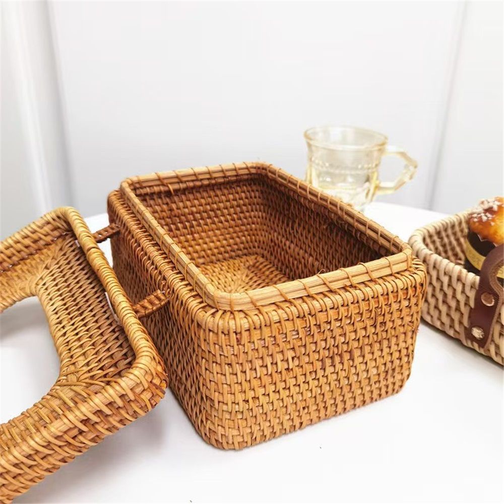 Rectangle Tissue Box Cover, Woven Tissue Box Holder with Lid, Wicker Tissue Holder for Bathroom Toilet Living Room Bedroom Table Desk Home Office Car, Coffee