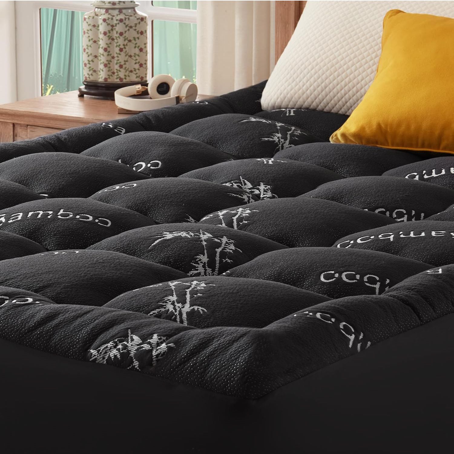 800GSM Mattress Topper Viscose Derived from Bamboo, Thick Pillowtop Fitted Mattress Cover with 45cm Deep Skirt - Machine Washable Hypoallergenic（Single,Black）